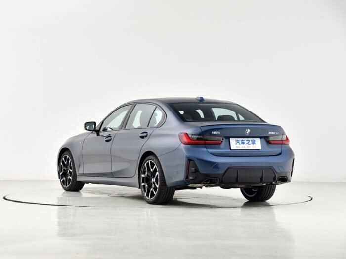 BMW 3 Series exterior