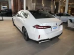 BMW 5 Series – Image 4
