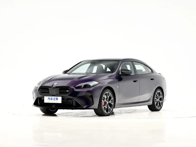 BMW M235L 2025 exterior