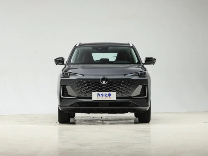 Changan CS55PLUS - Imagen 2
