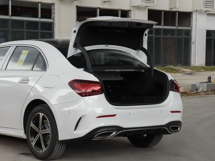 Mercedes-Benz A-Class – Image 9
