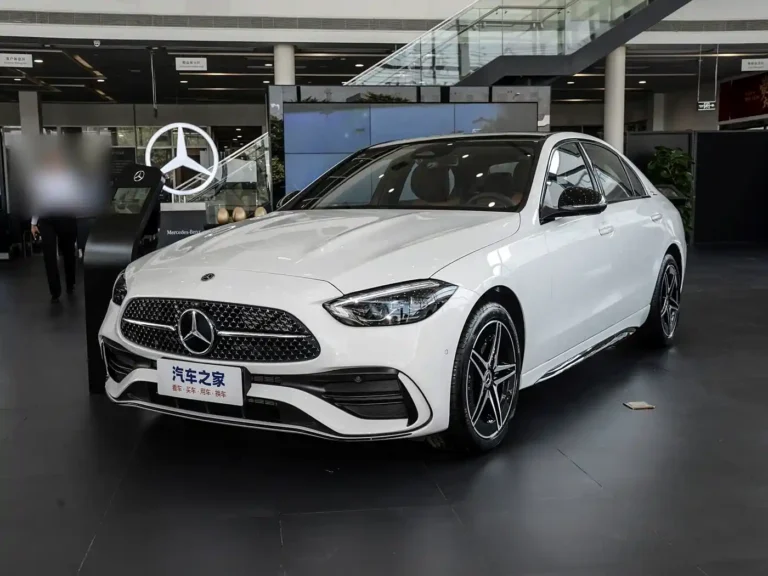 Mercedes-Benz C-Class exterior