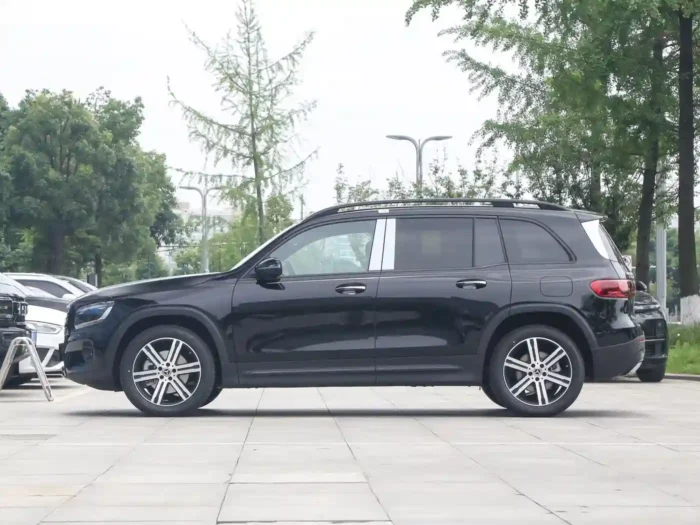 ⁦Mercedes-Benz GLB⁩ - الصورة ⁦3⁩