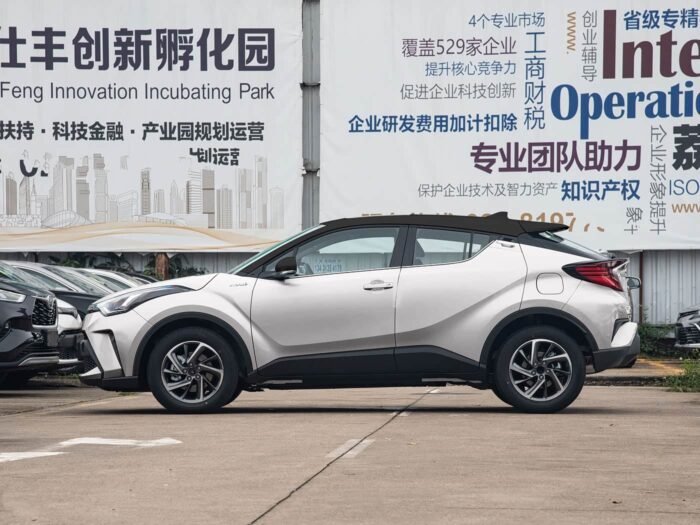 Toyota C-HR — изображение 3