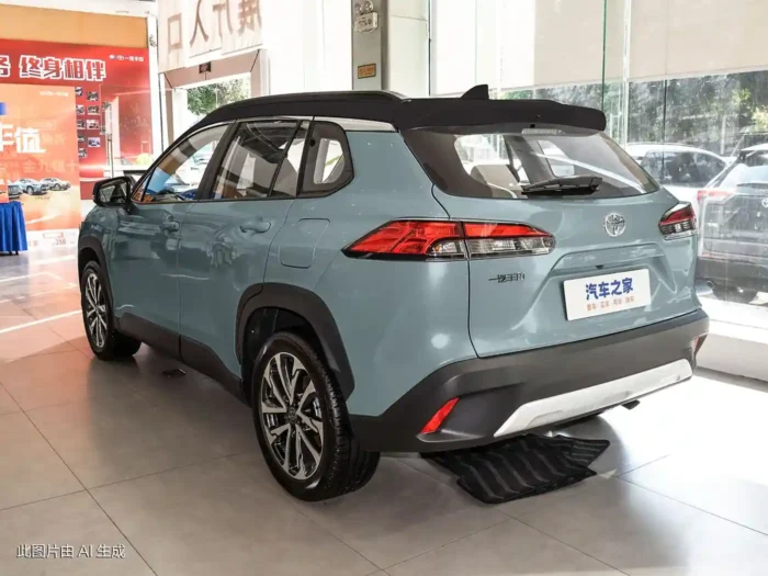 Toyota Corolla Cross(Gasoline) - Image 4
