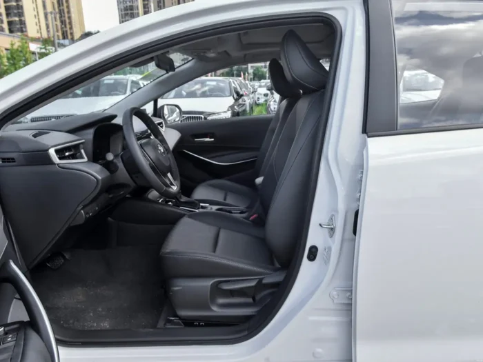 Toyota Corolla(Hybrid) - Image 6