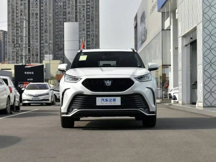 ⁦Toyota Crown Kluger(Gasoline)⁩ - الصورة ⁦2⁩