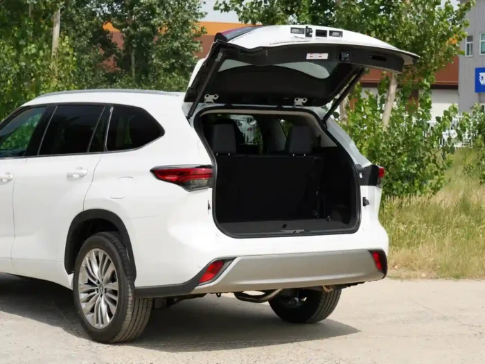 Toyota Hanlanda(Gasoline) — изображение 9
