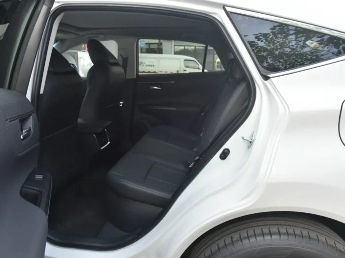 Toyota Harrier(Hybrid) - Image 7