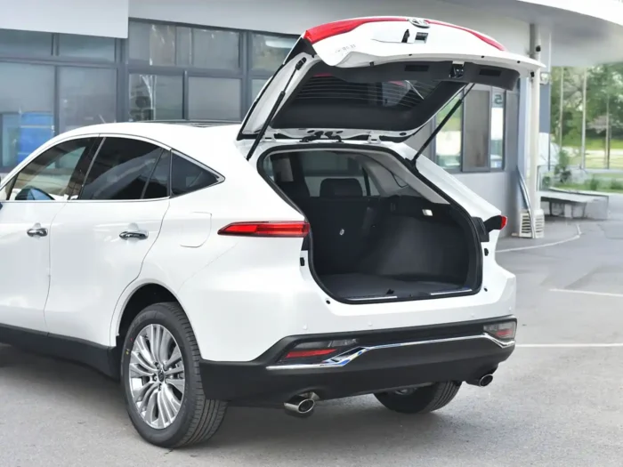 Toyota Harrier(Hybrid) - Image 9