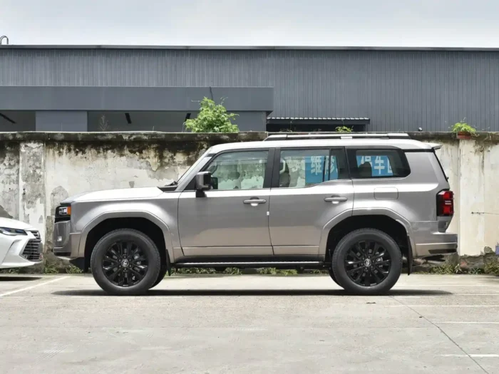 Toyota Prado - Image 3