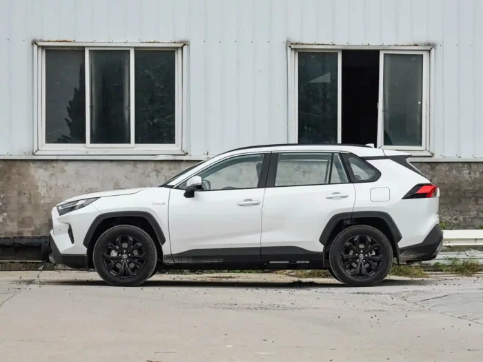 Toyota RAV4 — изображение 3