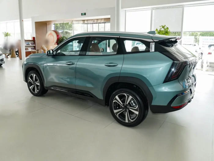 Geely Boyue L — изображение 4