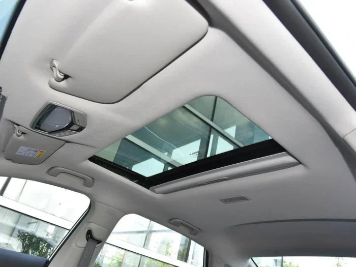 Geely EMGRAND(Gasoline) - Image 8