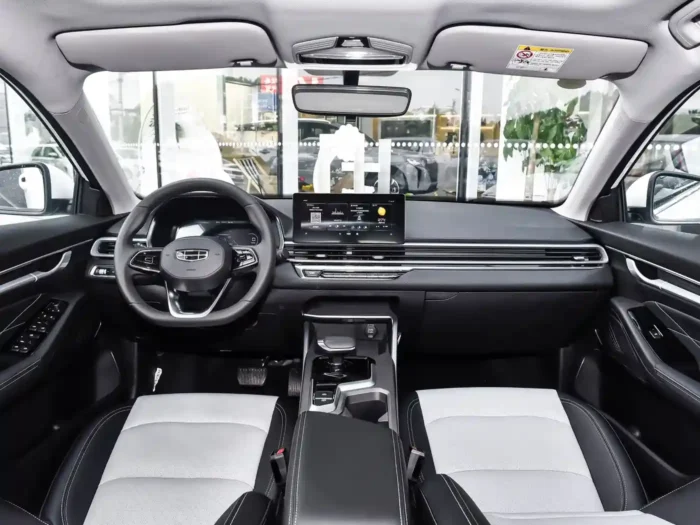 Geely EMGRAND（Hybird） - Image 5