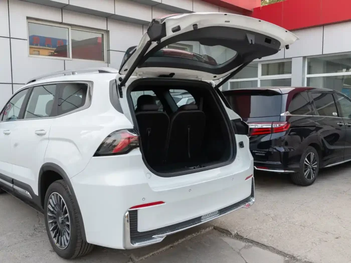 Geely Haoyue L - Image 9