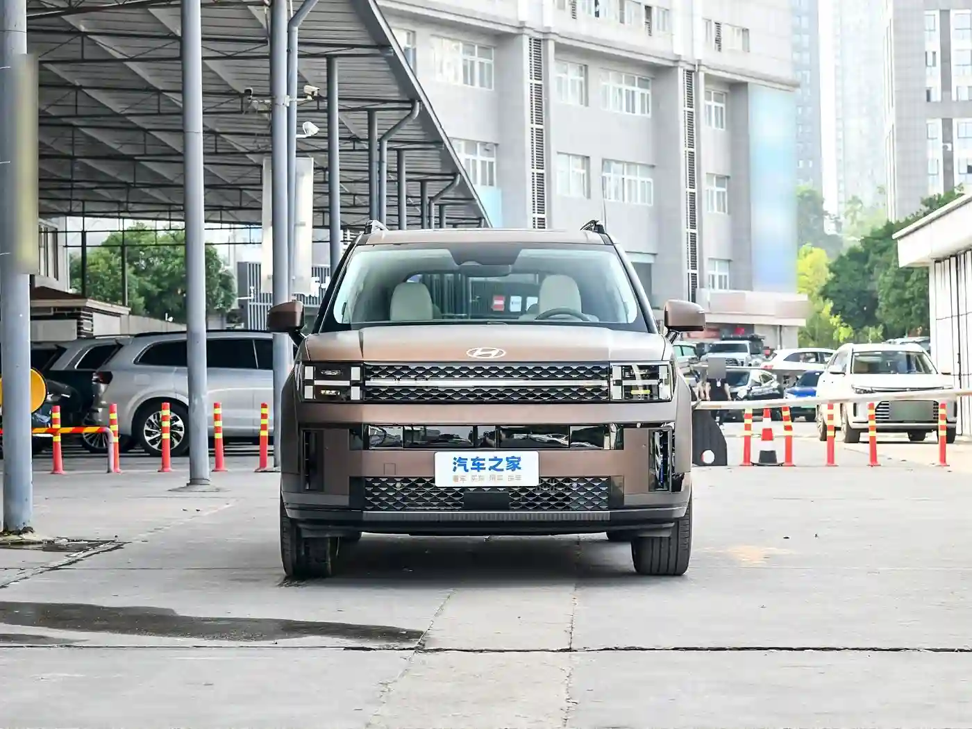 Hyundai-Santa exterior (2) Hyundai-Santa - Imagen 2