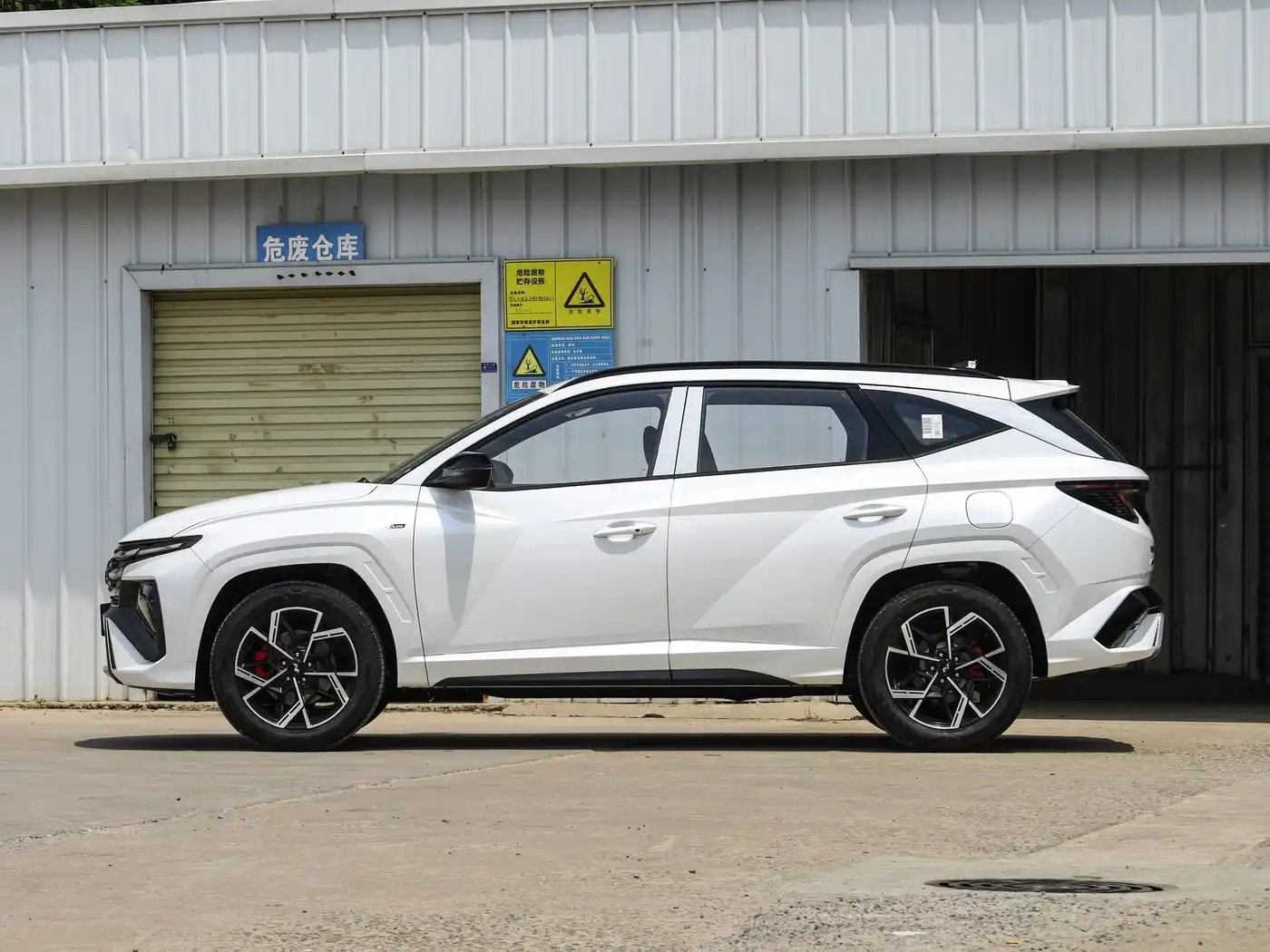 Hyundai-Tucson exterior (3) Hyundai-Tucson — изображение 3