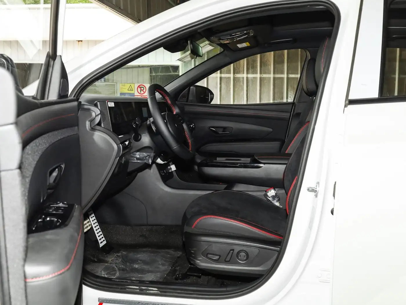 Hyundai-Tucson interior (2) Hyundai-Tucson — изображение 6