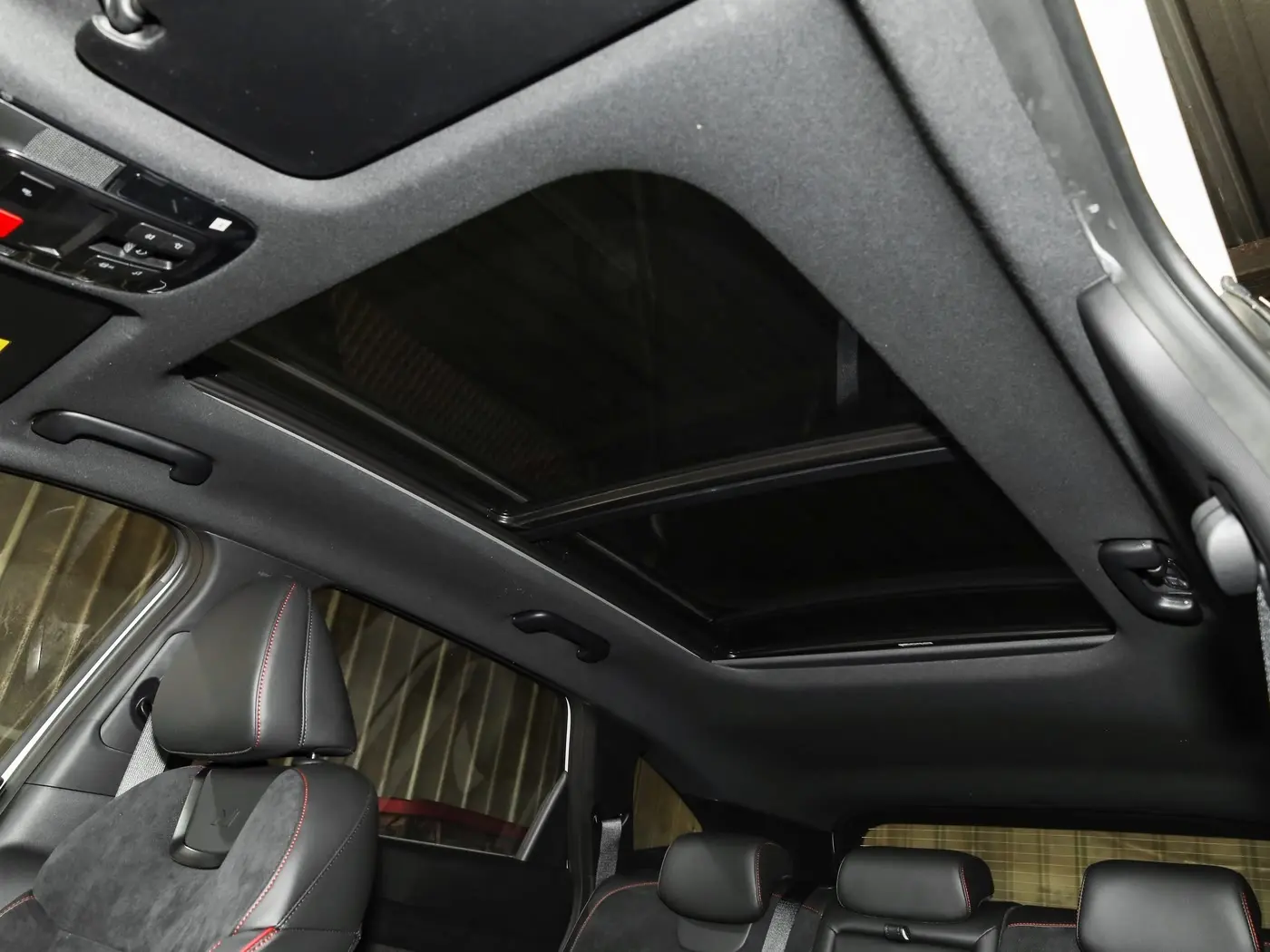 Hyundai-Tucson interior (3) Hyundai-Tucson — изображение 8