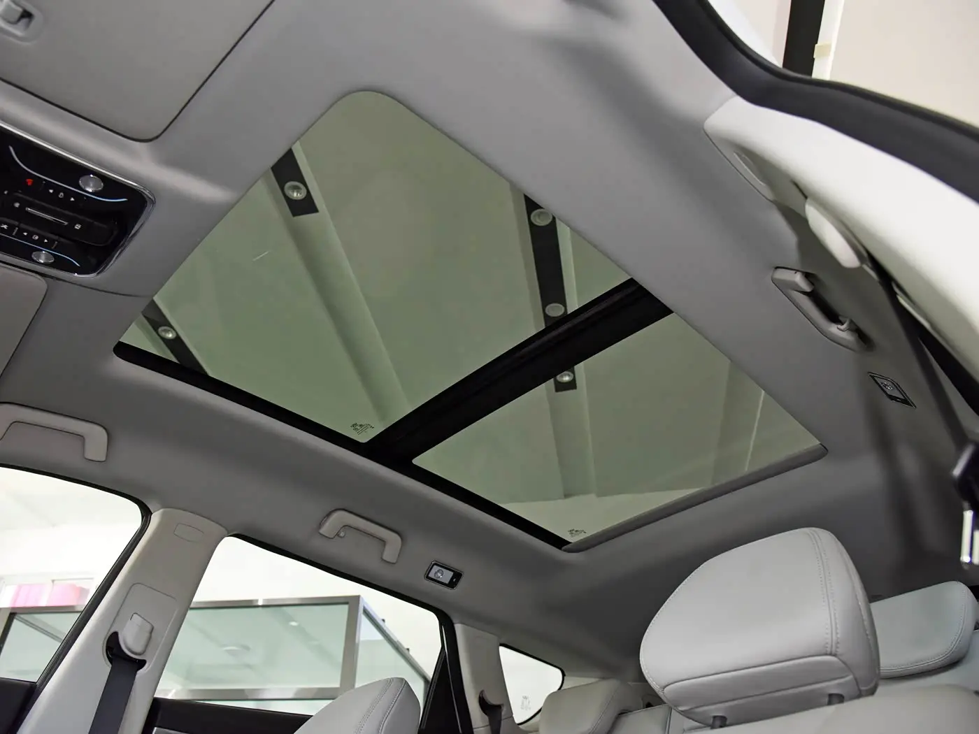 Jetour X70 PRO interior (3) Jetour X70 PRO – Image 8