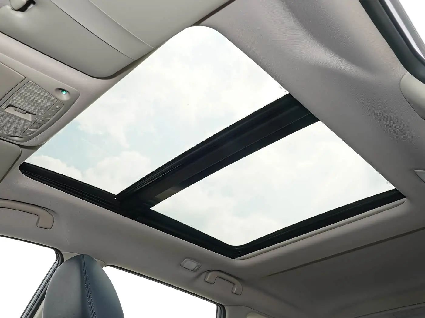 Nissan-X-Trail interior (3) Nissan-X-Trail - الصورة 8