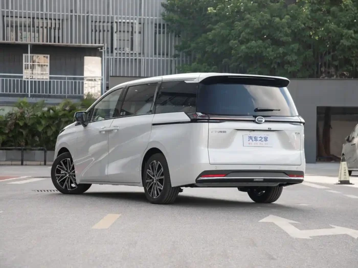 ⁦Trumpchi E8⁩ - الصورة ⁦4⁩