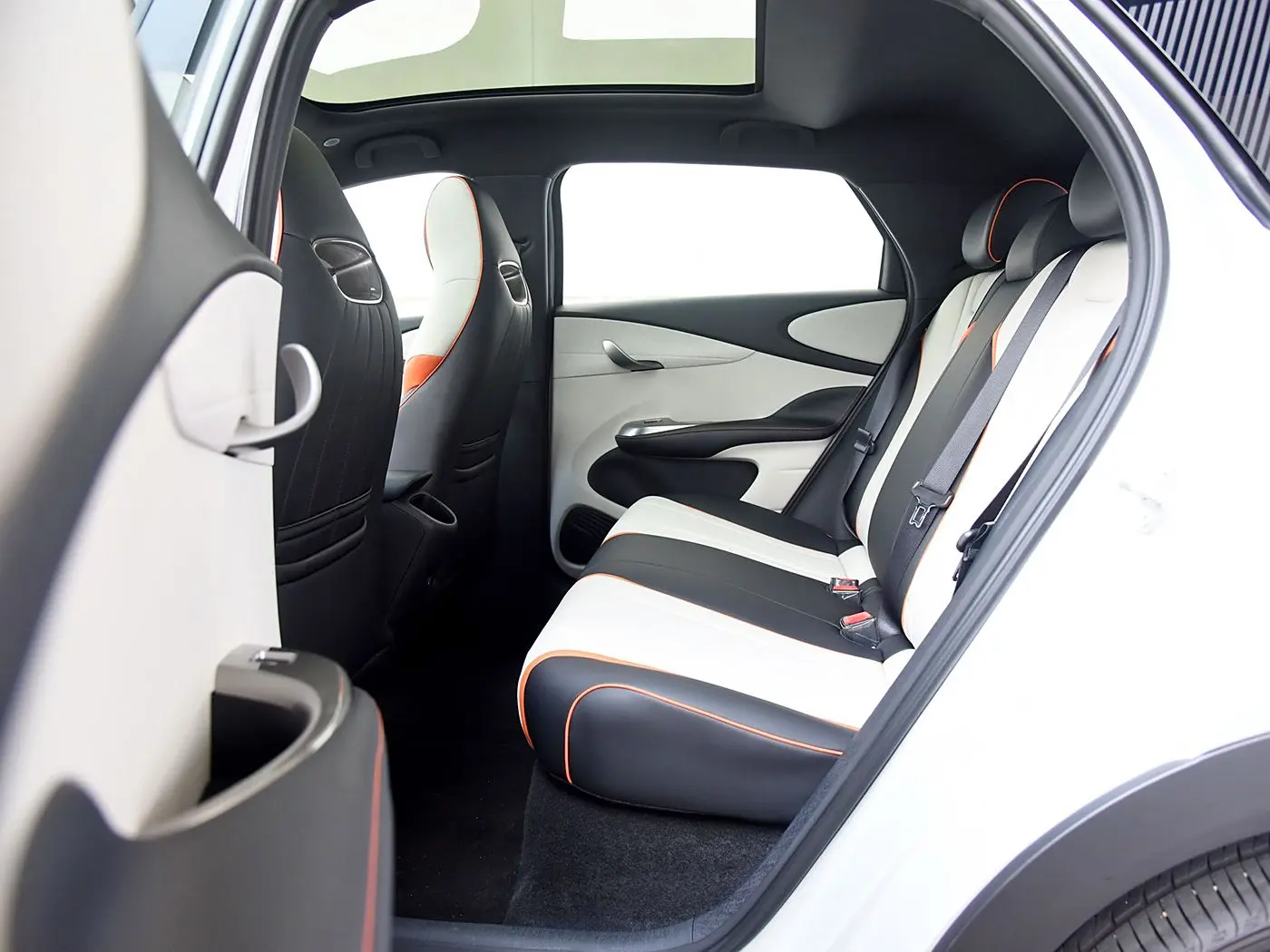 BYD Dolphin interior (5) BYD Dolphin - Imagen 7