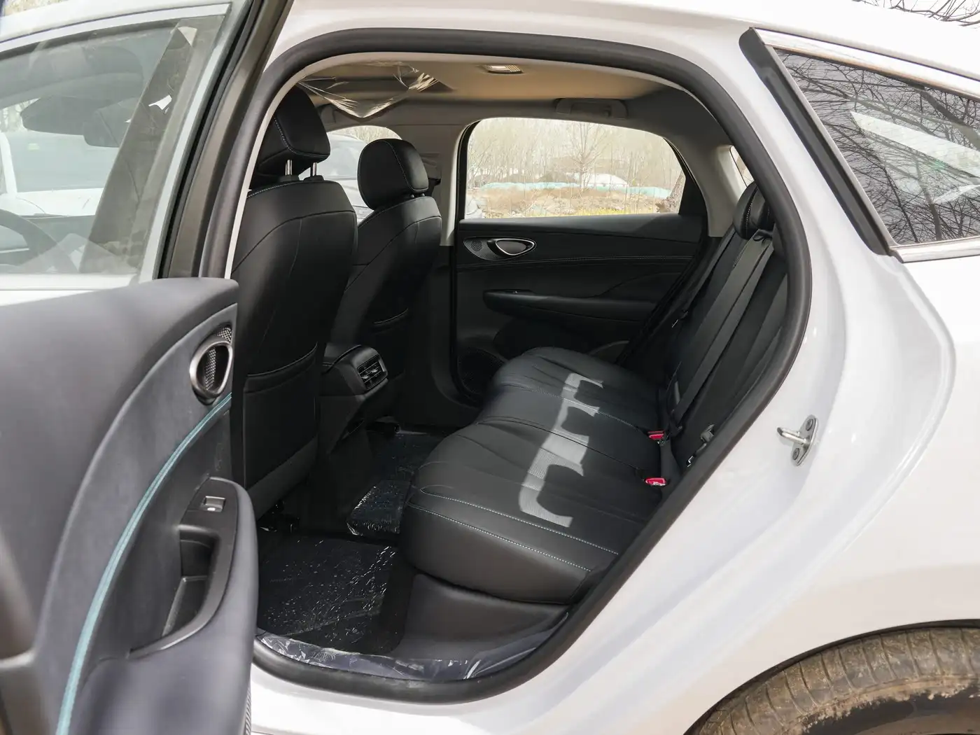 BYD Haibao 05 DM-i interior (1) BYD Haibao 05 DM-i - الصورة 7