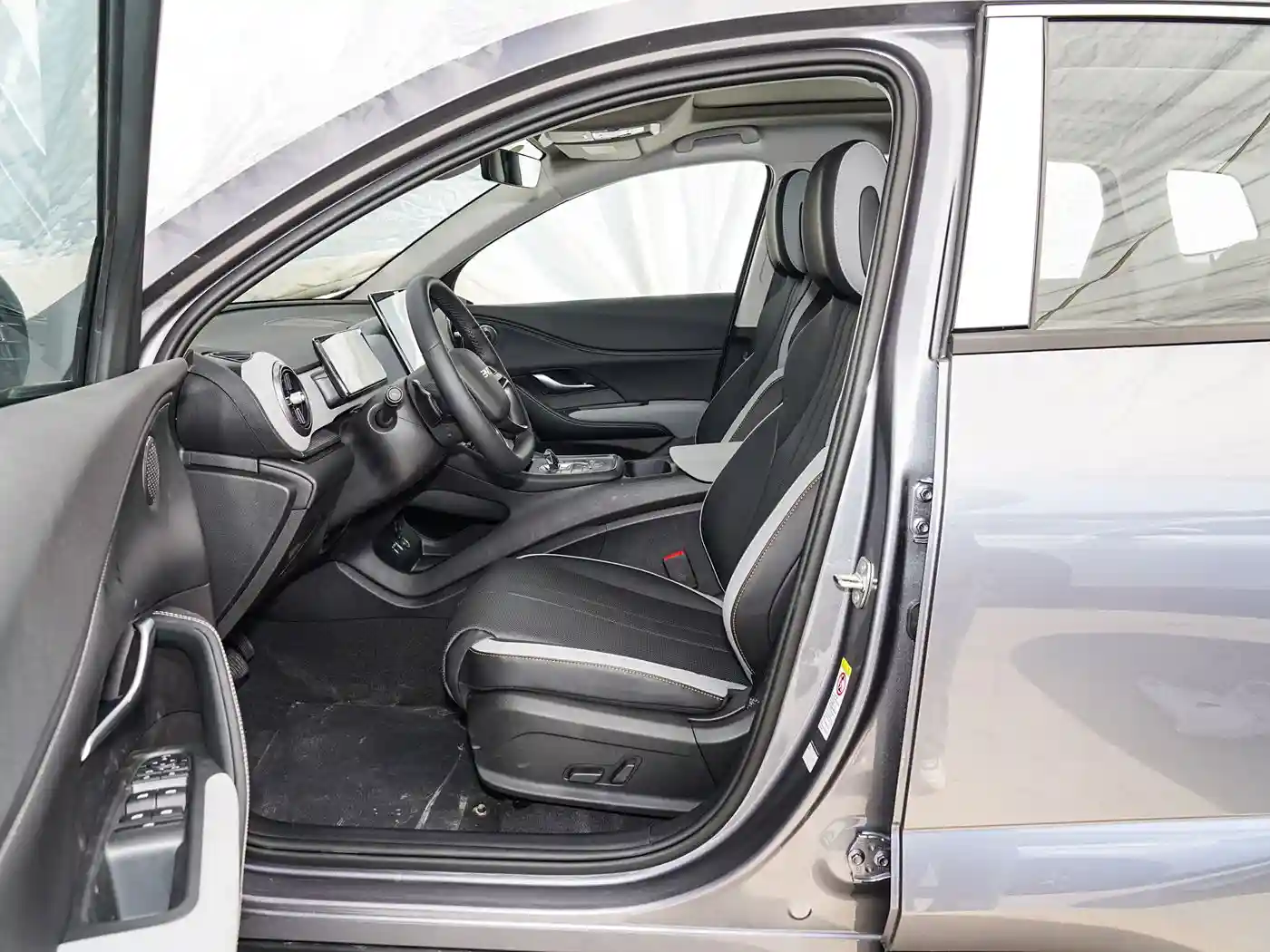 BYD Sea Lion 05 DM-i interior (3) BYD Sea Lion 05 DM-i - Image 6