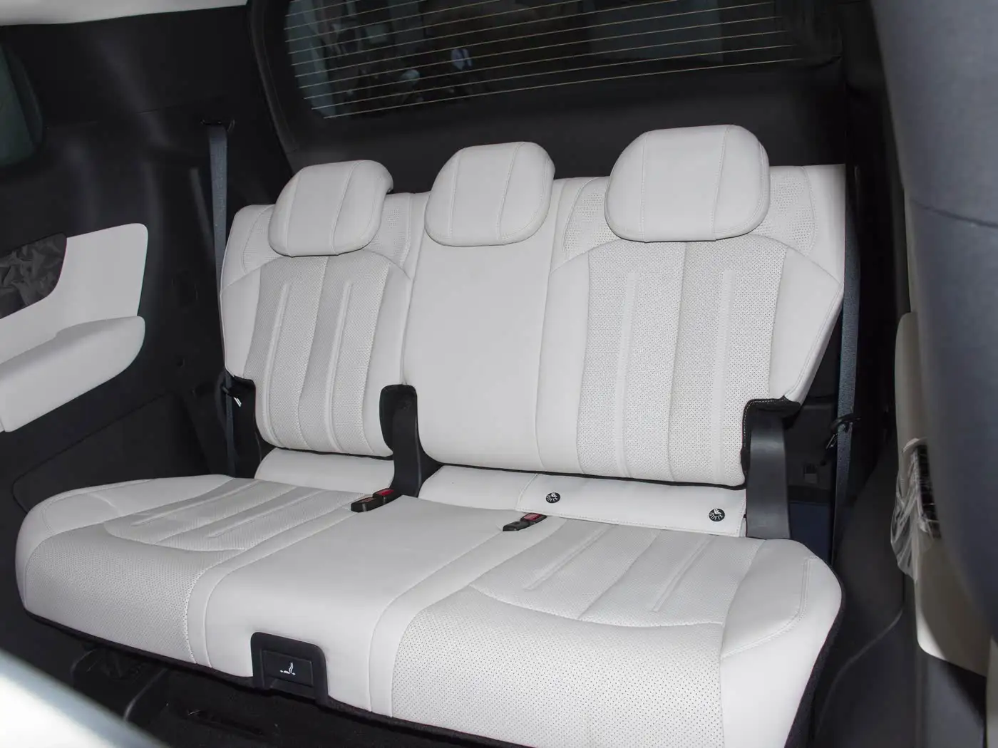 BYD Xia interior (4) BYD Xia - الصورة 8