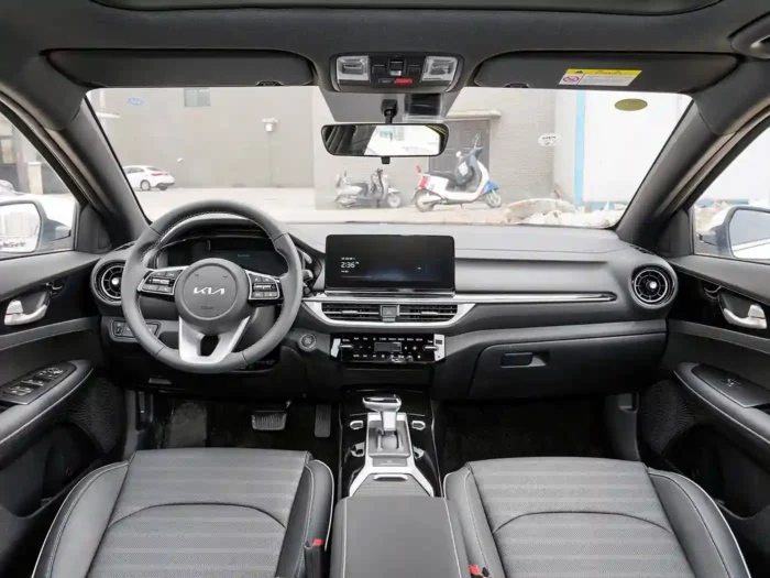 ⁦Kia K3⁩ - الصورة ⁦5⁩