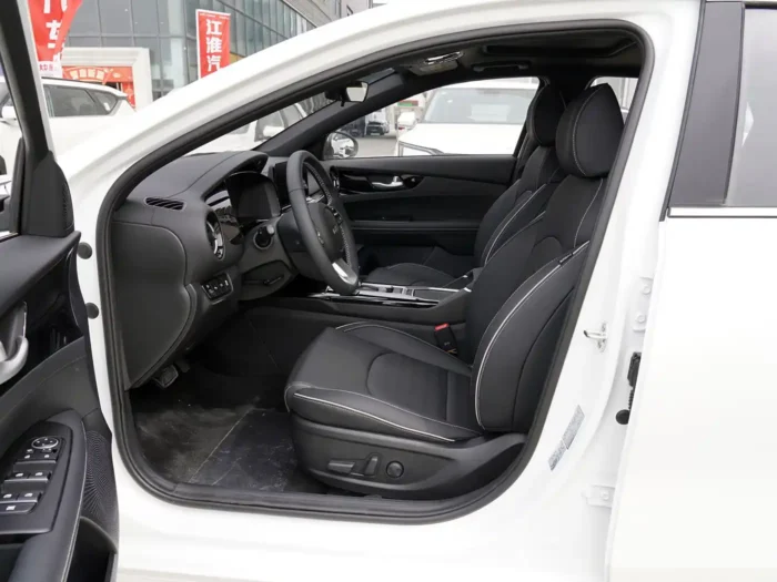 ⁦Kia K3⁩ - الصورة ⁦6⁩