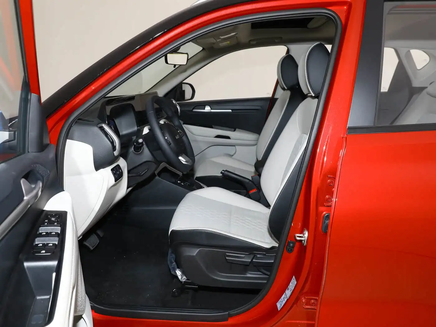 Kia Sonet interior (1) Kia Sonet - Image 6