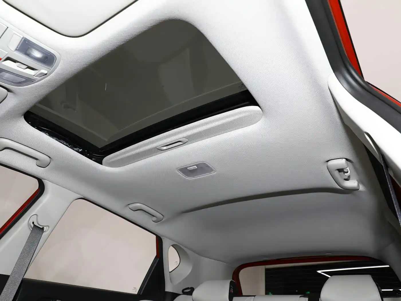 Kia Sonet interior (3) Kia Sonet - Image 8