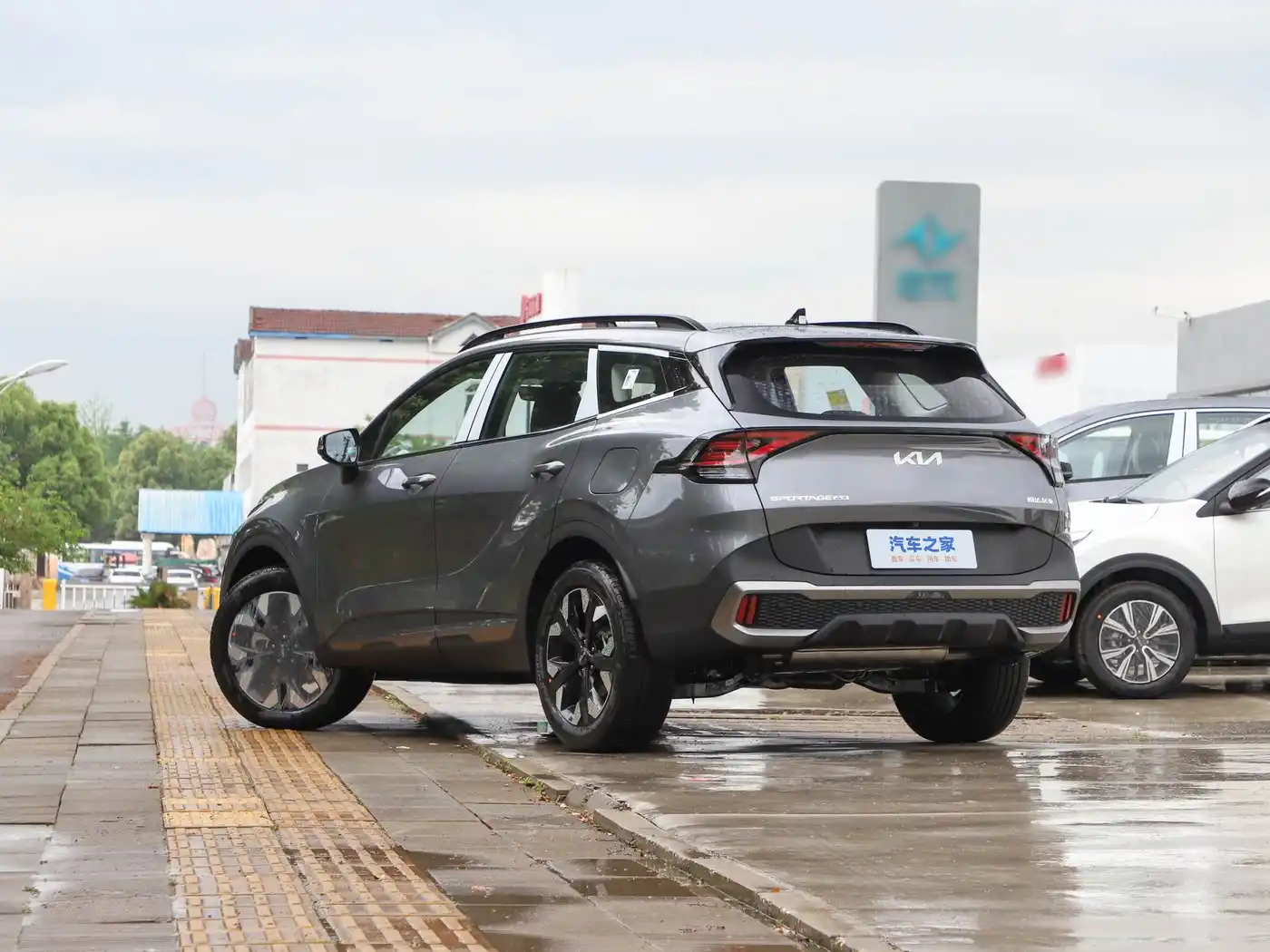 Shibo Tuojie (Sportage) exterior (3) Kia Shibo Tuojie (Sportage) – Image 4