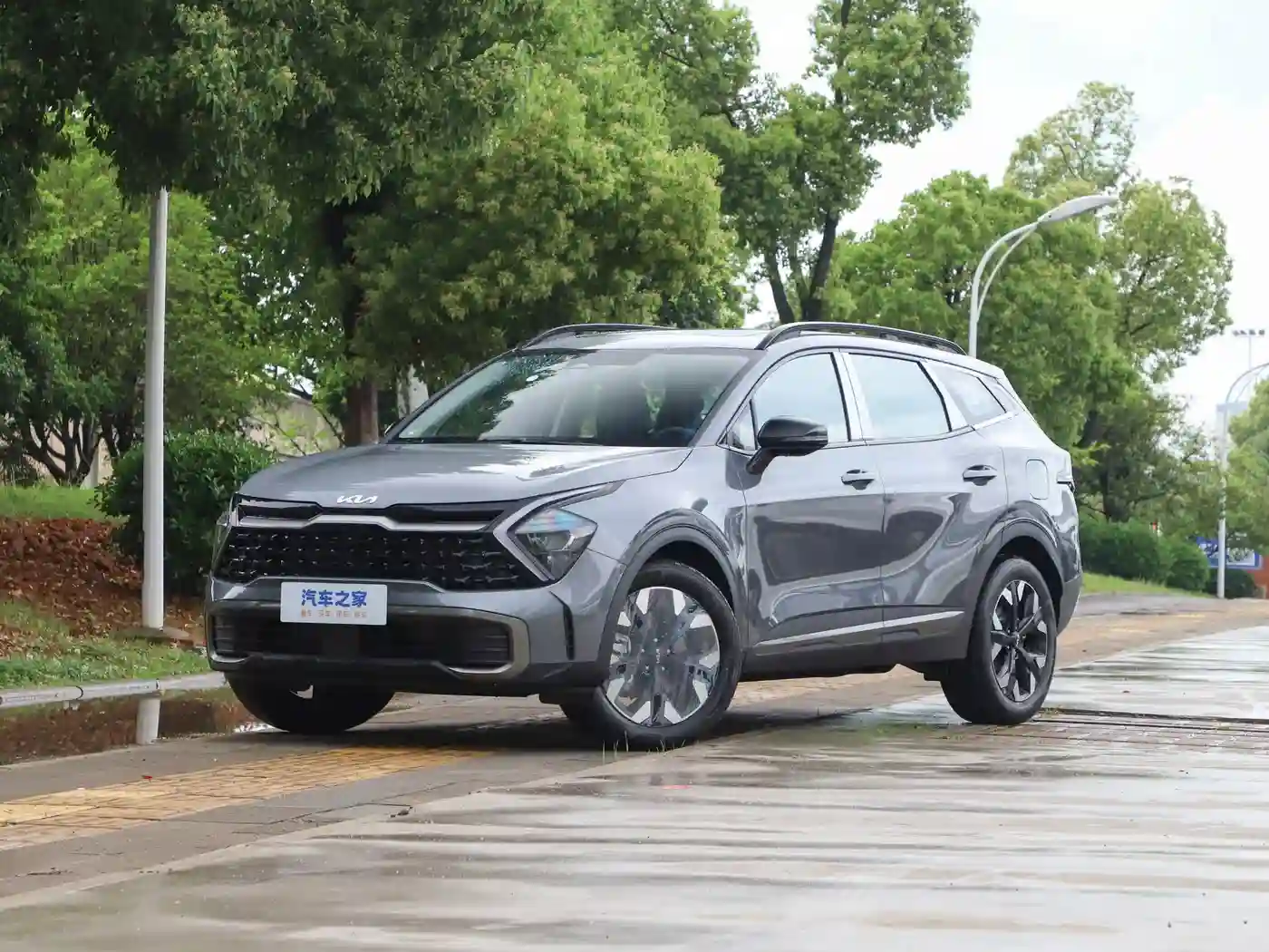 Shibo Tuojie (Sportage) exterior (4) Kia Shibo Tuojie (Sportage) – Image 1