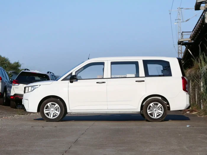 Wuling Hongguang PLUS - Imagen 3