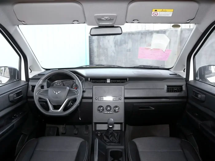 Wuling Hongguang PLUS - Imagen 5