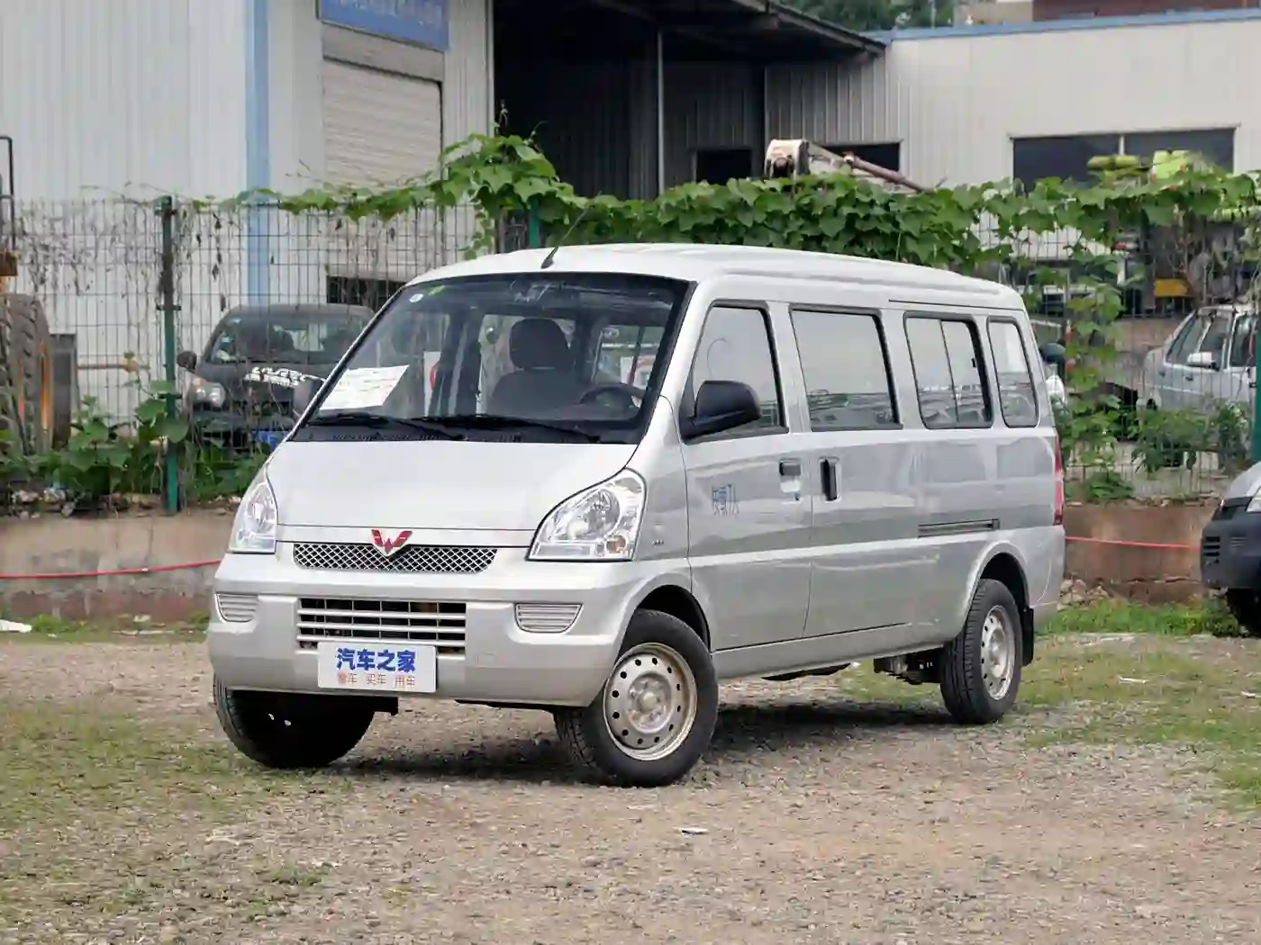 Wuling Rongguang exterior (4) Wuling Rongguang - Image 1