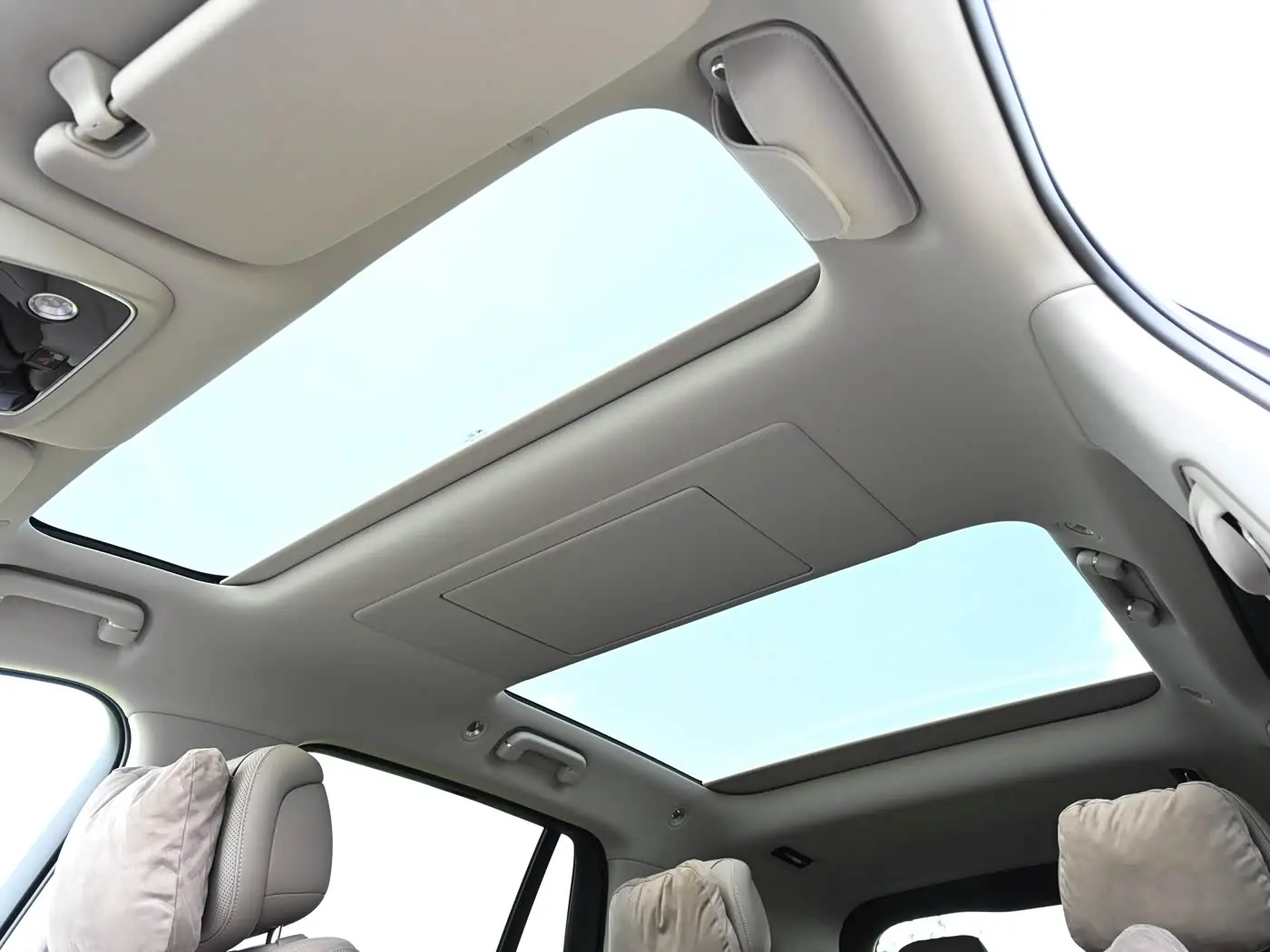 AITO M7 interior (5) AITO M7 - Image 8