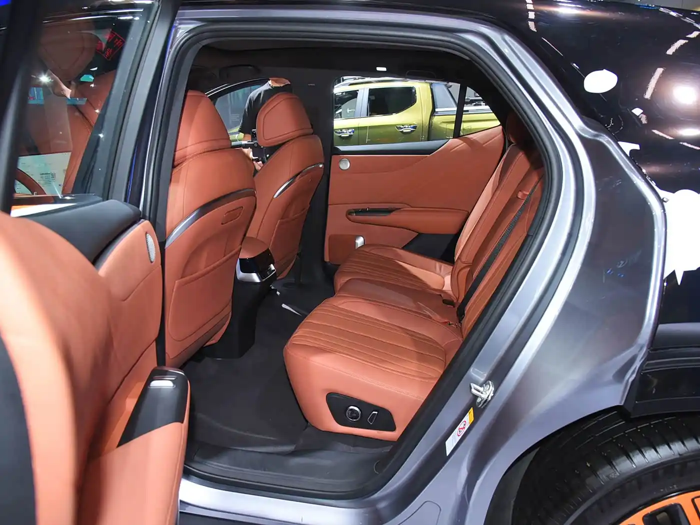 Changan Qiyuan E07 interior (3) Changan Qiyuan E07 - الصورة 7