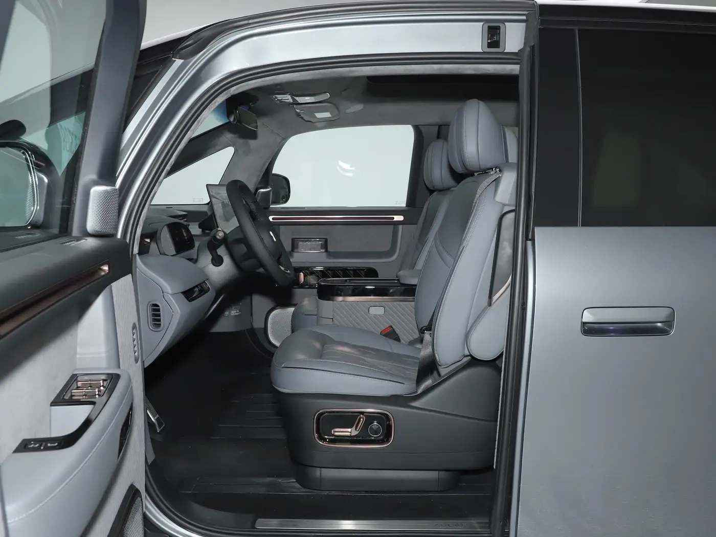 ZEEKR MIX interior (2) ZEEKR MIX - Image 6