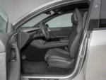 Tesla Model Y L - Image 6