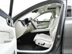 Volvo XC60 - Image 6